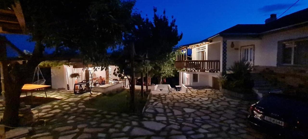 The White House Vila Kamilski Dol Exterior foto
